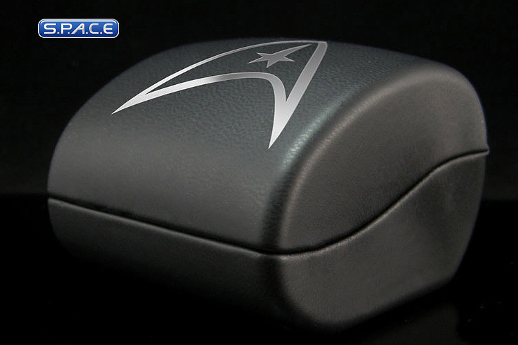 1:1 Starfleet Academy Class Ring Life-Size Replica (Star Trek Into Darkness)