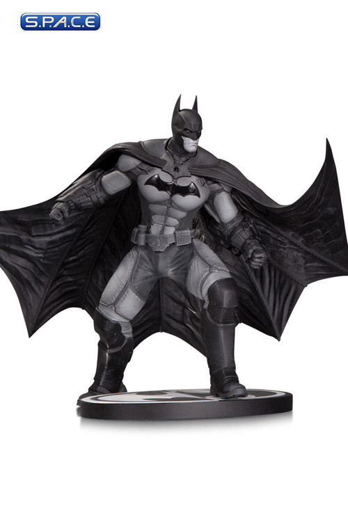 Batman Black and White Statue (Batman Arkham Origins)