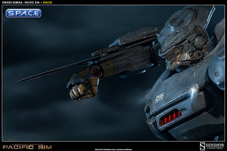 Striker Eureka Statue (Pacific Rim)