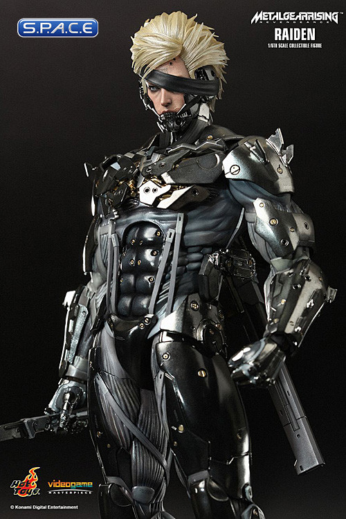 1/6 Scale Raiden Videogame Masterpiece VGM17 (Metal Gear Rising: Revengeance)