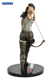 Lara Croft Statue (Tomb Raider)