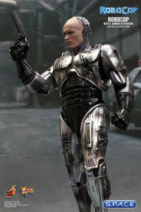 1/6 Scale battle-damaged RoboCop Movie Masterpiece (RoboCop)