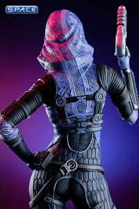 1/4 Scale Tali Zorah vas Normandy Statue (Mass Effect 3)