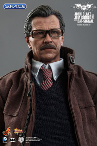 1/6 Scale John Blake and Jim Gordon with Bat-Signal Movie Masterpiece Set MMS275 (Batman - The Dark Knight Rises)