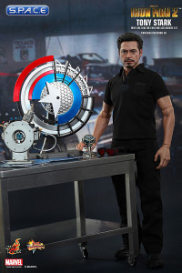 1/6 Scale Tony Stark with Arc Reactor Creation Accessories Movie Masterpiece MMS273 (Iron Man 2)