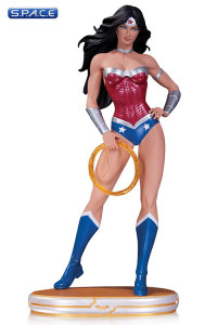 Wonder Woman Statue (Cover Girls of the DC Universe)
