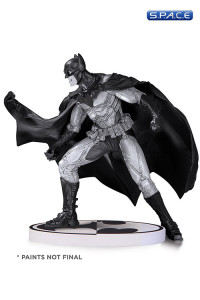 Batman Statue by Lee Bermejo 2nd Edition (Batman Black and White)