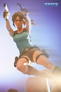 Lara Croft Statue (Tomb Raider)