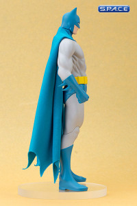 1/10 Scale Batman Classic Costume ARTFX+ Statue (DC Comics)