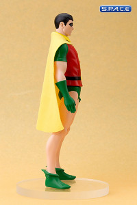 1/10 Scale Robin Classic Costume ARTFX+ Statue (DC Comics)