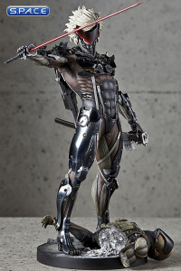 1/6 Scale Raiden Statue (Metal Gear Rising Revengeance)