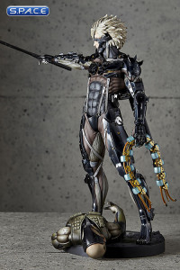 1/6 Scale Raiden Statue (Metal Gear Rising Revengeance)