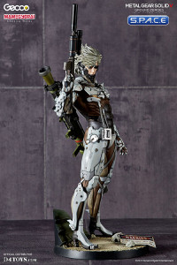 1/6 Scale Raiden Statue White Armor Version SDCC 2015 (Metal Gear V)