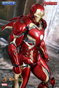 1/6 Scale Iron Man Mark XLV MMS300D11 Diecast Series (Avengers: Age of Ultron)