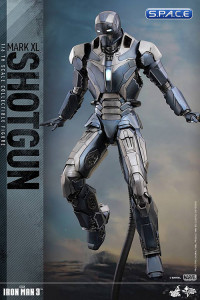 1/6 Scale Iron Man Mark XL Shotgun Movie Masterpiece MMS309 (Iron Man 3)