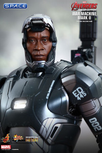 1/6 Scale War Machine Mark II Exclusive Movie Masterpiece MMS290 (Avengers: Age of Ultron)
