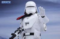 1/6 Scale First Order Snowtrooper Officer Movie Masterpiece MMS322 (Star Wars - The Force Awakens)