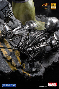 1/3 Scale Hulk Cinemaquette (Avenges: Age of Ultron)