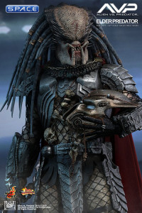 1/6 Scale Elder Predator Movie Masterpiece MMS325 (Alien vs. Predator)