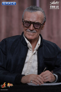 1/6 Scale Stan Lee Movie Masterpiece MMS327 (Marvel)