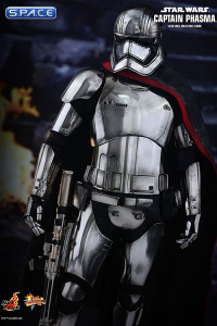1/6 Scale Captain Phasma Movie Masterpiece MMS328 (Star Wars: The Force Awakens)