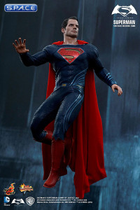 1/6 Scale Superman Movie Masterpiece MMS343 (Batman v Superman: Dawn of Justice)