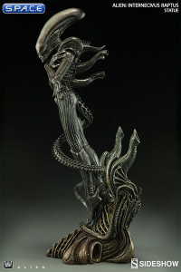 Internecivus Raptus Statue (Alien)