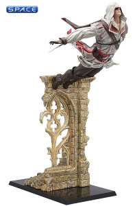 Ezio Leap of Faith PVC Statue (Assassins Creed II)