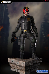 1/4 Scale Judge Dredd Statue (2000 AD)