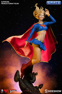 Supergirl Premium Format Figure (DC Comics)