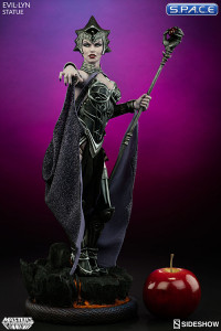 Evil-Lyn Statue (Masters of the Universe)