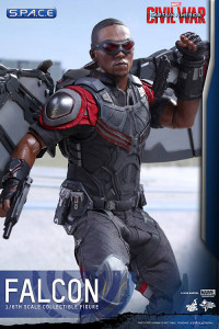 1/6 Scale Falcon Movie Masterpiece MMS361 (Captain America: Civil War)