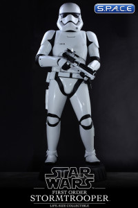 1:1 First Order Stormtrooper life-size Statue (Star Wars - The Force Awakens)