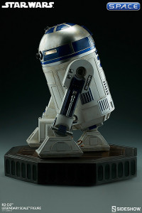 R2-D2 Legendary Scale Figure (Star Wars)