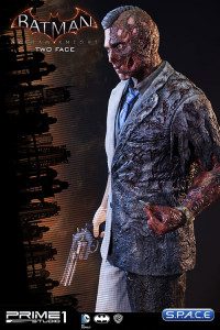 1/3 Scale Two-Face Museum Masterline Statue (Batman: Arkham Knight)