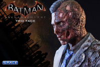 1/3 Scale Two-Face Museum Masterline Statue (Batman: Arkham Knight)