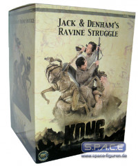 Jack & Denham`s Ravine Struggle Statue (Kong)