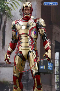 1/4 Scale Iron Man Mark XLII QS008 Deluxe Version (Iron Man 3)