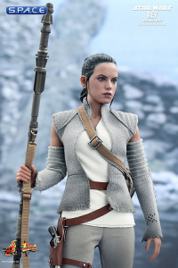 1/6 Scale Rey in Resistance Outfit Movie Masterpiece MMS377 (Star Wars: The Force Awakens)