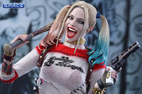 1/6 Scale Harley Quinn Movie Masterpiece MMS383 (Suicide Squad)