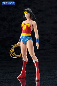 1/10 Scale Wonder Woman Classic Costume ARTFX+ Statue (DC Comic)