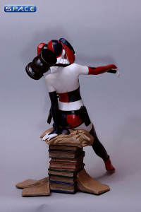 1/6 Scale Harley Quinn Web Exclusive Statue by Luis Royo (Fantasy Figure Gallery)