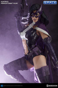 Huntress Premium Format Figure (DC Comics)