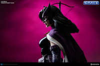 Huntress Premium Format Figure (DC Comics)