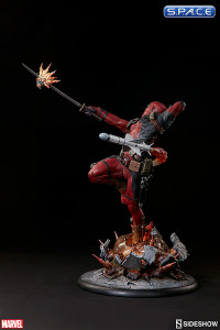 Deadpool Heat-Seeker Premium Format Figure (Marvel)