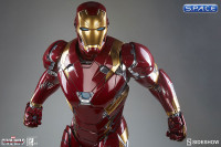 Iron Man Mark XLVI Legendary Scale Figure (Captain America: Civil War)