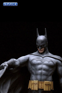 1/6 Scale Batman Statue by Luis Royo (Fantasy Figure Gallery)