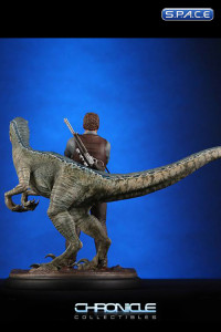 Owen and Blue Statue (Jurassic World)