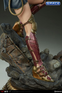 Wonder Woman Premium Format Figure (Batman v Superman: Dawn of Justice)