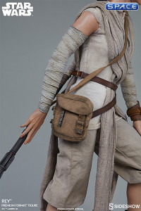 Rey Premium Format Figure (Star Wars: The Force Awakens)